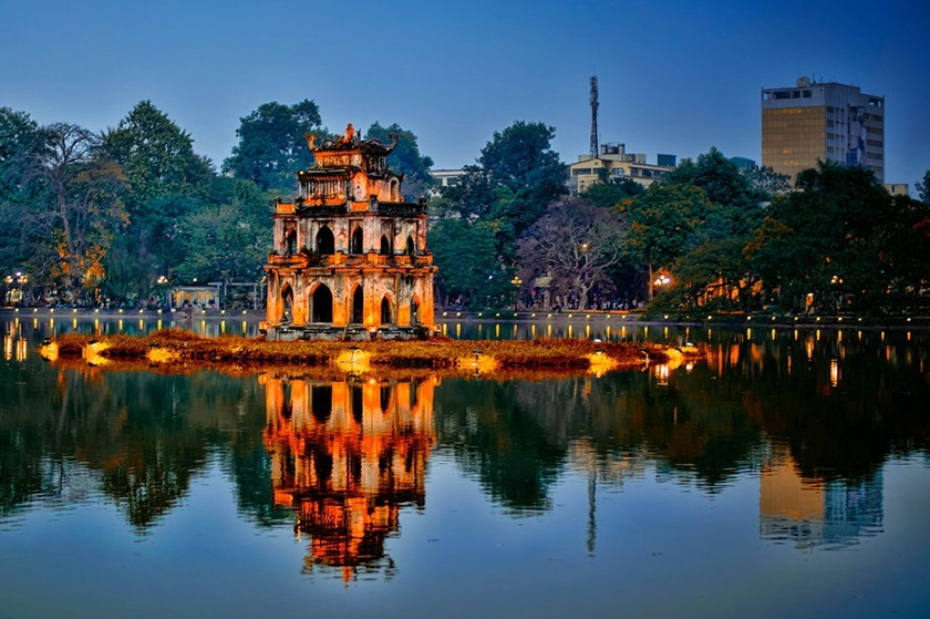 Tự hào Hà Nội - 25 năm "Thành phố vì hòa bình"